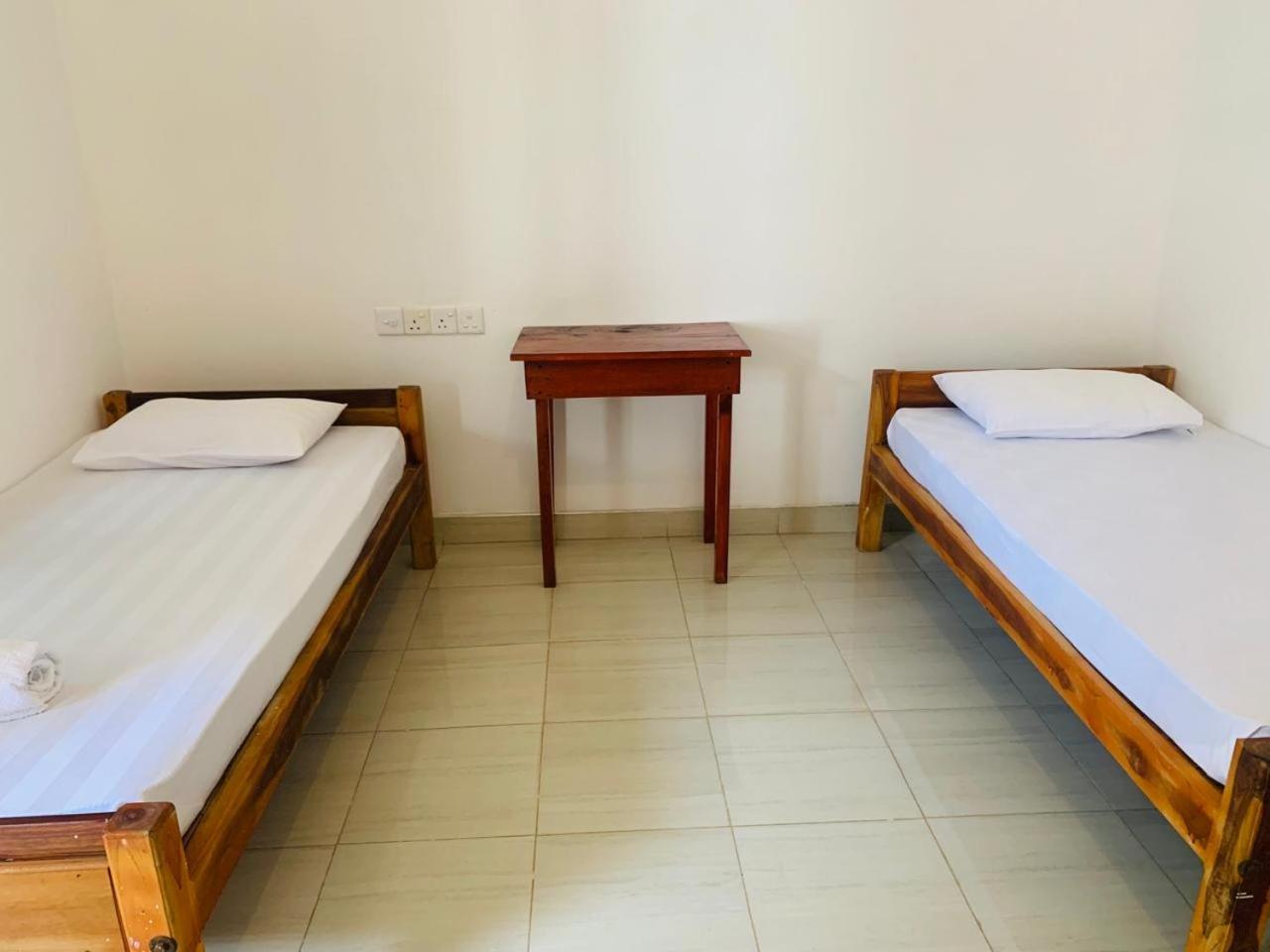 ארוגם Zimbay Guest House מראה חיצוני תמונה