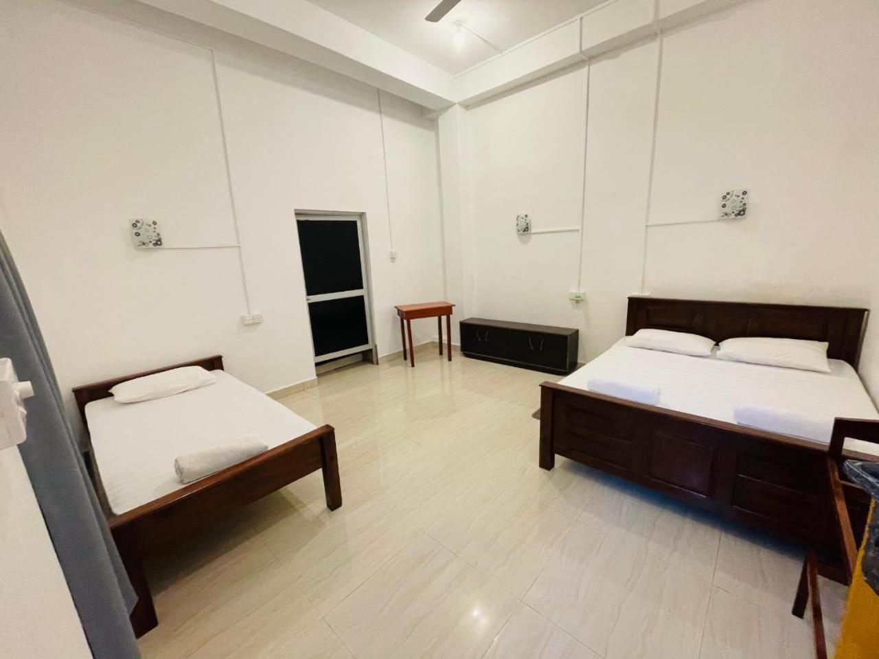 ארוגם Zimbay Guest House מראה חיצוני תמונה
