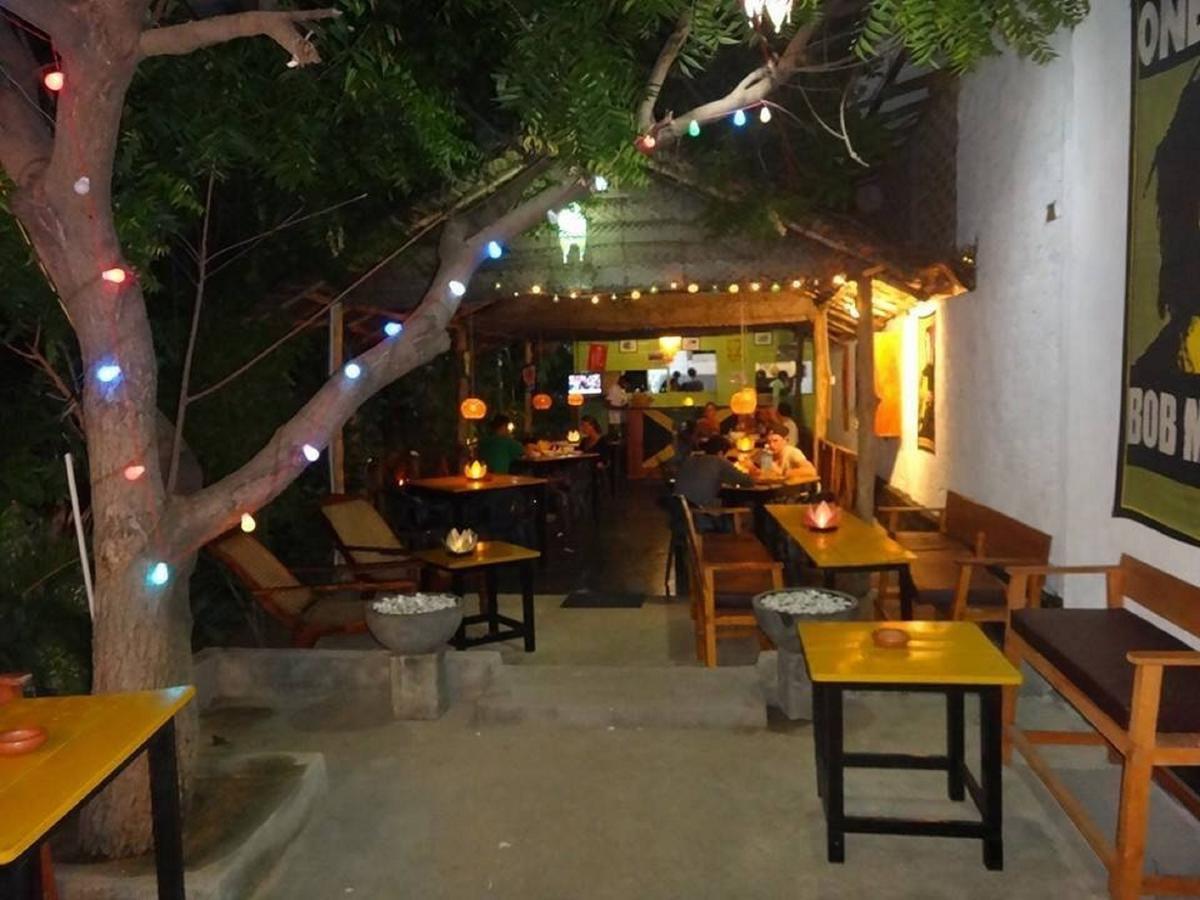 ארוגם Zimbay Guest House מראה חיצוני תמונה